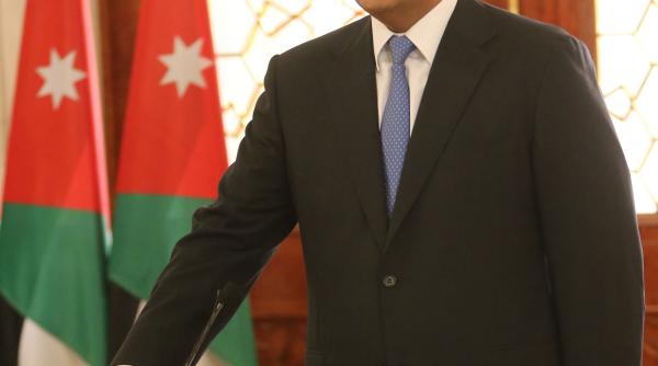 iordania regele abdullah l a numit premier pe diplomatul bisher al khasawneh