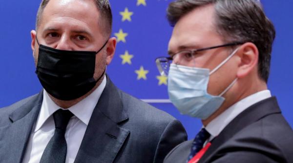 intelegere uriasa intre marea britanie si ucraina arme si bani multi la mijloc