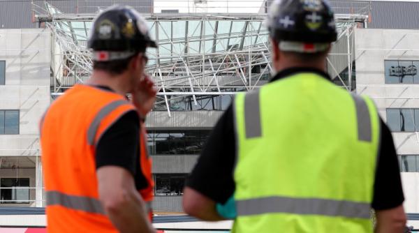 cladire a unei universitati prabusita cel putin un mort si mai multi raniti