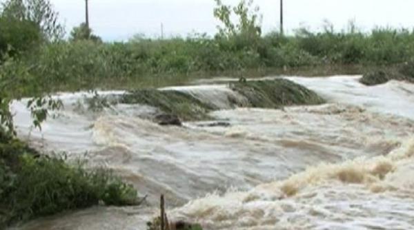 cod galben de inundatii pe afluentii muresului inferior si pe alte sapte rauri