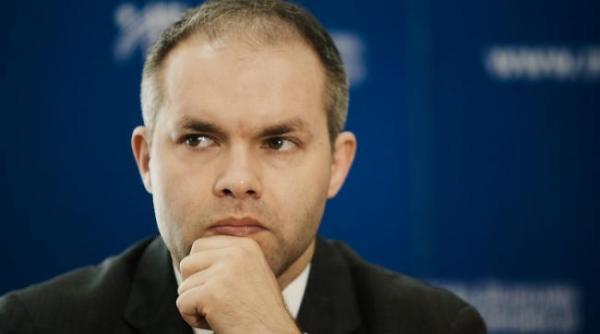 funeriu mesaj fulminant cautati problemele acolo unde sunt la parintii prost educati si elevii lenesi