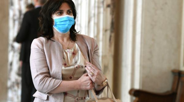 suspendare cursuri monica anisie mesajul diminetii