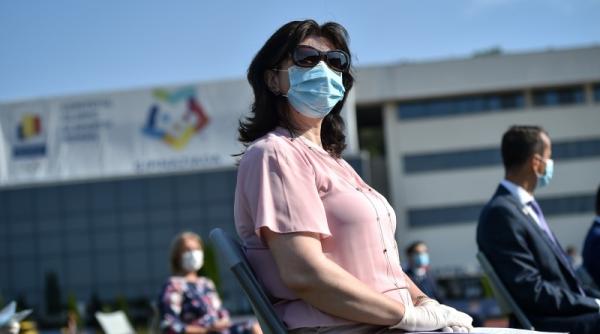 noi schimbari pentru elevi monica anisie anuntul momentului