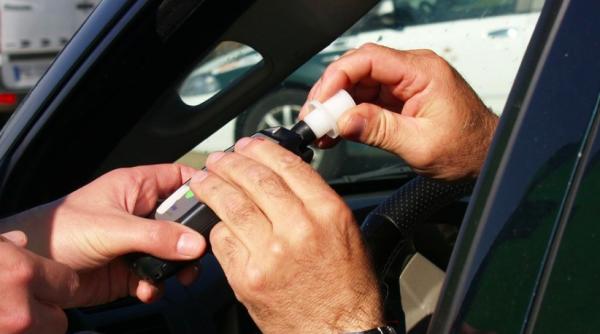 un nou test pentru covid 19 ia forma unui etilotest rezultat in sub un minut