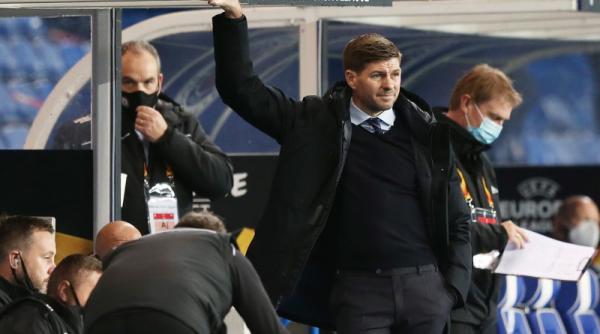 colegii lui ianis hagi de la rangers suspecti ca au incalcat masurile de restrictie