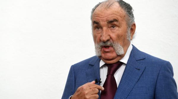 ion tiriac reactie fulminanta cu vaccinul covid toata lumea ha ha ha hi hi hi suntem intr o ciorba