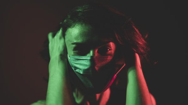 cunoscuta vloggerita din romania infectata cu coronavirus parca aveam sange in gura