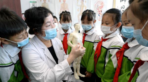 programa scolara actualizata cu lupta statului cu covid 19 statul erou in poveste