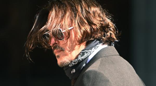 cariera lui johnny depp ar putea fi gata dupa rezultatul procesului cu the sun