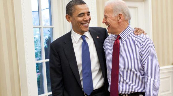 echipa de campanie a lui biden ii declara razboi total lui trump