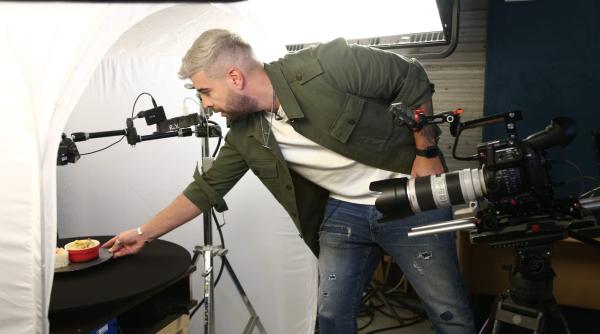 gina pistol si speak nu te ai fi asteptat la asa ceva