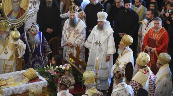 seful bisericii ortodoxe sarbe patriarhul irinei internat cu covid 19