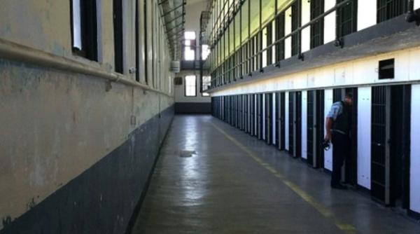 focar de covid 19 in penitenciarul mioveni cinci angajati depistati pozitiv cu sars cov 2