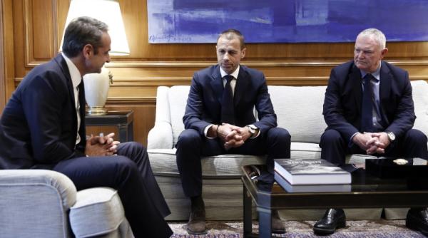 presedintele federatiei engleze de fotbal demisie dupa remarci despre fotbalistii de culoare