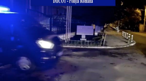 perchezitii in penitenciar coli a4 impregnate cu substante psihoactive vandute pe cafea tigari si haine