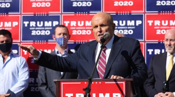 rudy giuliani arunca bomba veti fi socati