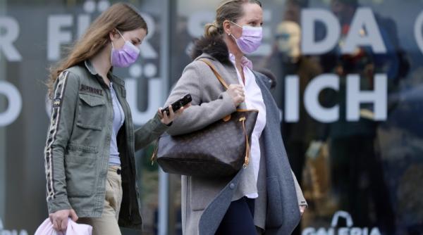 o alta tara intra in starea de urgenta din cauza cresterii numarului de contaminari covid 19