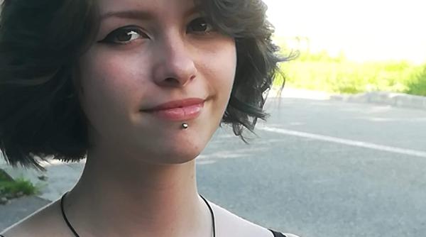 a disparut de la domiciliu apelati 112 daca o vedeti