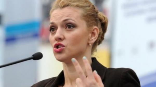 alina gorghiu ingrijorata mi au furat pagina de facebook