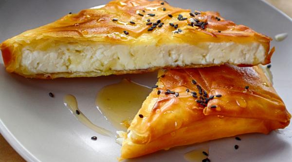 placinta cu feta cea mai buna reteta mananci si nu te mai saturi