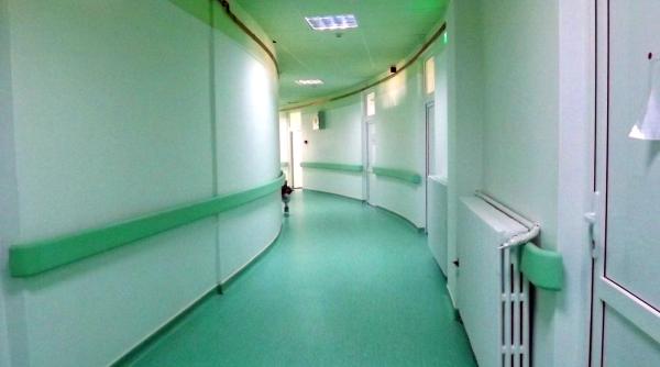 bebelusi cu coronavirus internati la maternitatea bega din timisoara