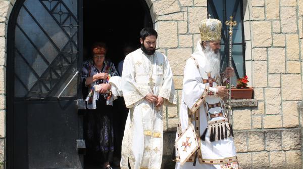 liturghie sf andrei precizarea arhiepiscopiei tomisului