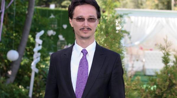 judecatorul cristi danilet a aparut pe internet asa cum nu v ati fi inchipuit video