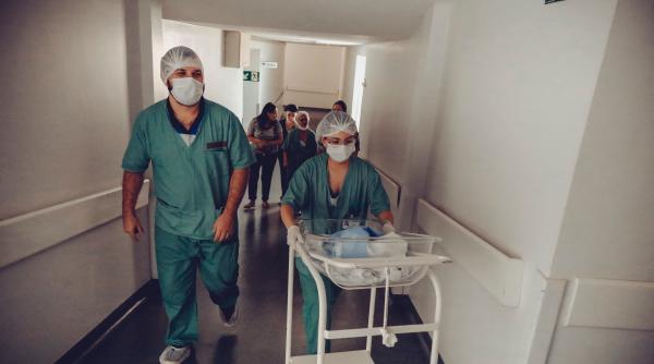 medicul cirstoveanu ingerul copiilor momente grele in spital nu am cum sa uit imaginile astea niciodata