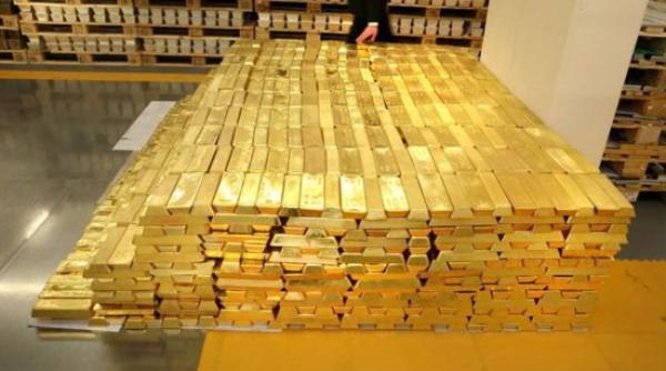 bnr rezervele internationale in noiembrie mai mici decat in octombrie