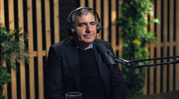 hagi paralela cu incercarile unchiului sau concluzie amara fotbalul a devenit o multinationala la care poti lucra