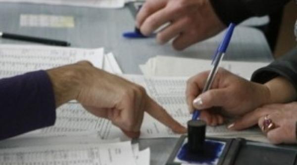 prima zi a votarii in strainatate s a incheiat deja in doua tari