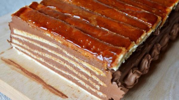 prajitura dobos cu 4 foi ca la mama acasa rasfat delicios atunci cand vrei ceva dulce