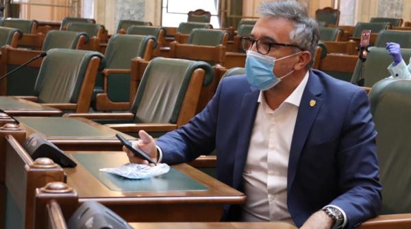 romascanu rade de citu dupa propunerea pnl ca premier