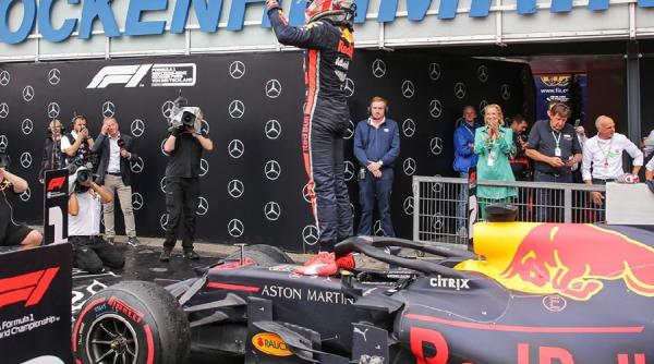 cine este in pole position la ultimul mp de formula 1 din 2020 la abu dhabi vezi turul de forta video