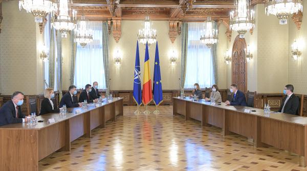 klaus iohannis  indecis cu privire la noul premier  bogdan chirieac  e de imagine  lucrurile s au blocat aici