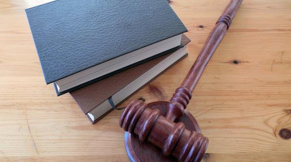 premiera in justitie barbat condamnat la inchisoare cu executare dupa ce a fugit din spital