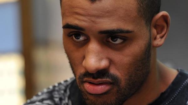 benny adegbuyi a scris istorie pentru romania l a facut ko pe badr hari