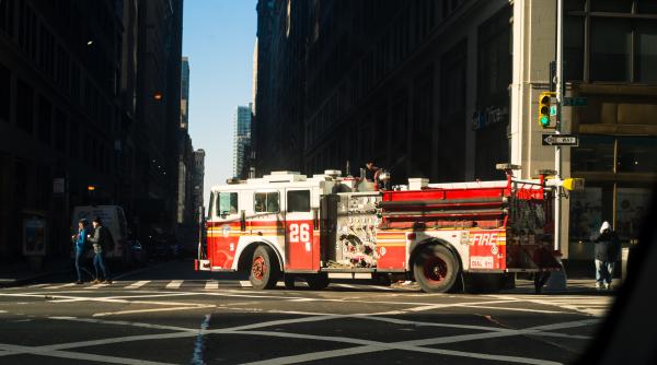 explozie devastatoare in centrul lisabonei o cladire s a prabusit mai multe persoane ranite si doua disparute