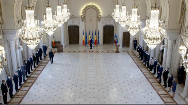 iohannis si guvernul pnl usr plus udmr prima fotografie impreuna