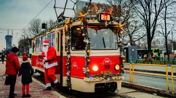 mos craciun merge cu tramvaiul de poveste in bucuresti traseul si programul