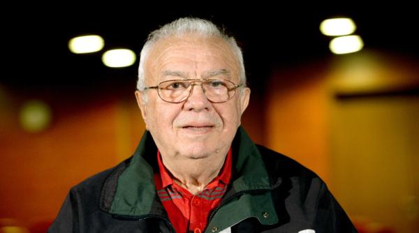 alexandru arsinel trist de craciun ne pacalim cu televizorul ce isi doreste actorul de la mos craciun