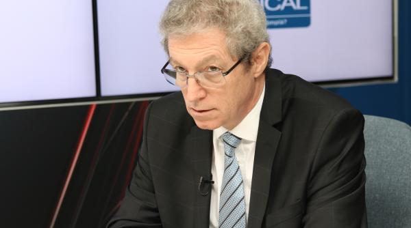 dr streinu cercel ma bucur ca m am vaccinat e un cadou de craciun