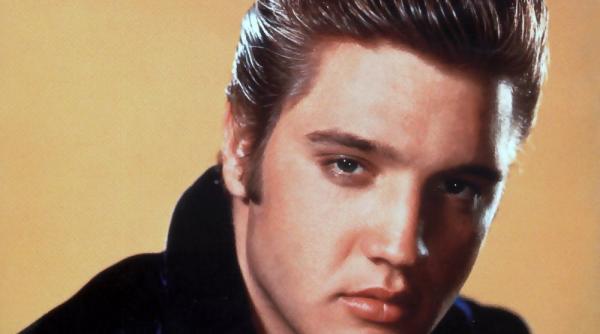 elvis presley s a vaccinat in direct cum a devenit erou in lupta cu poliomelita exemplu in era covid 19