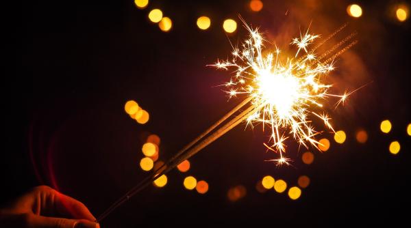 cele mai frumoase mesaje pentru parinti de revelion mama si tatal tau se vor emotiona