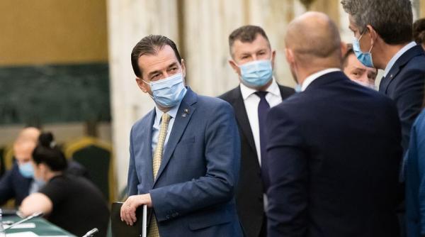 scaunul lui ludovic orban se clatina florin roman avertisment pentru seful pnl e nevoie ca de aer de lideri puternici