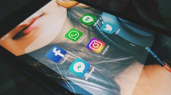 whatsapp facebook si instagram recorduri de revelion