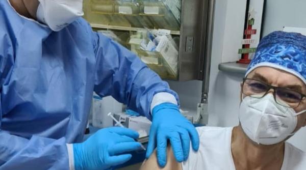dr gabriel copciag de la spitalul de urgenta pitesti mesaj dupa vaccinare nu stim ce consecinte exista