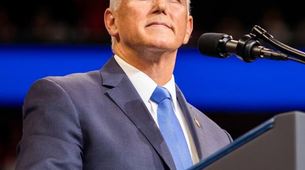 proteste in sua pro trump vicepresedintele pence evacuat