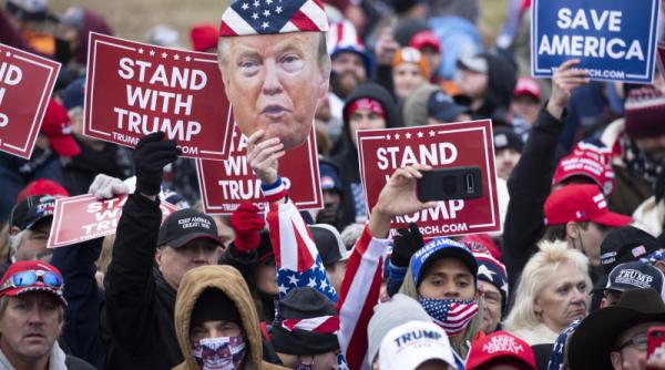 imagini dezastruoase din birourile capitoliului dupa protestul violent din sua foto