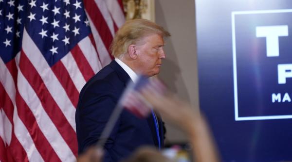 se cere indepartarea mai rapida a lui trump ce prevede amendamentul 25 invocat din constitutia sua